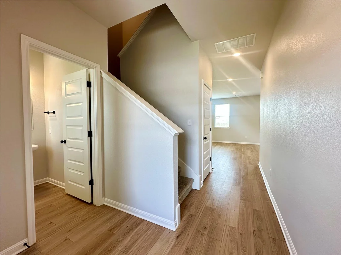 Photo of 149 Gullivers DR
