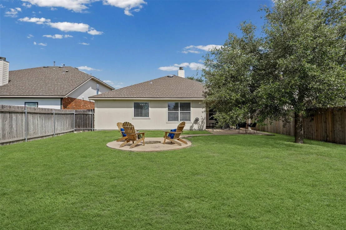 Photo of 18653 Dry Pond DR