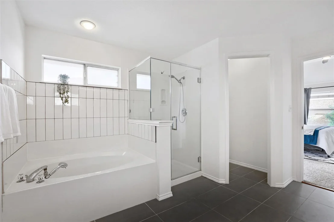 Photo of 2302 Kristen LN
