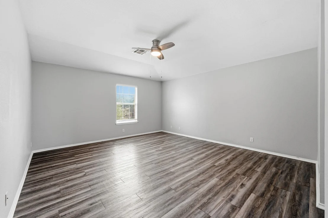 Photo of 1635 Abbey LN