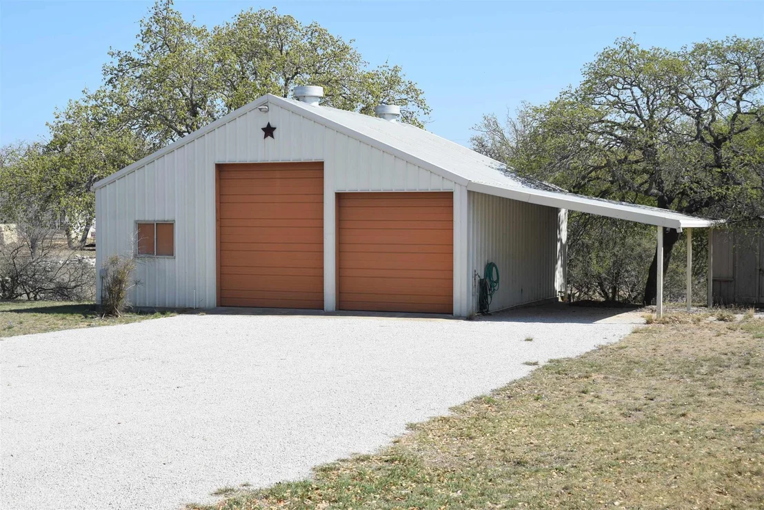 Photo of 730 S Chaparral