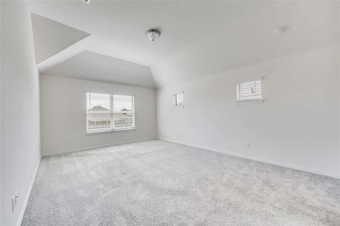 Photo of 5909 Toscana TRCE