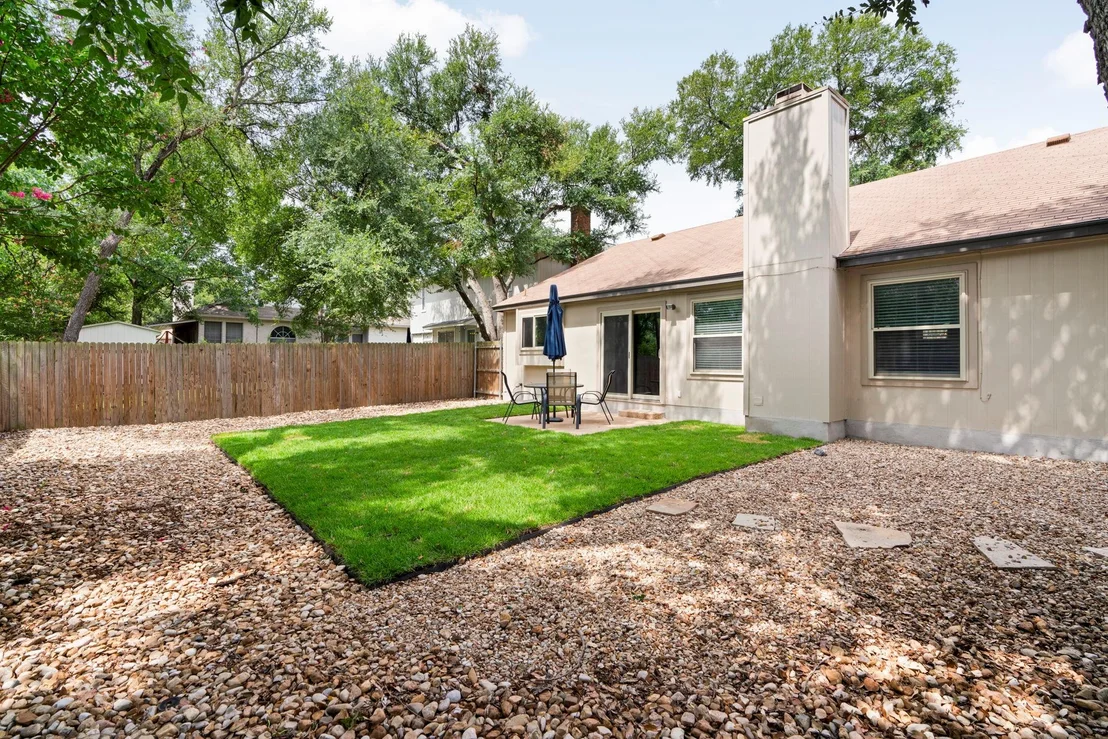Photo of 8007 Cutler Ridge PL