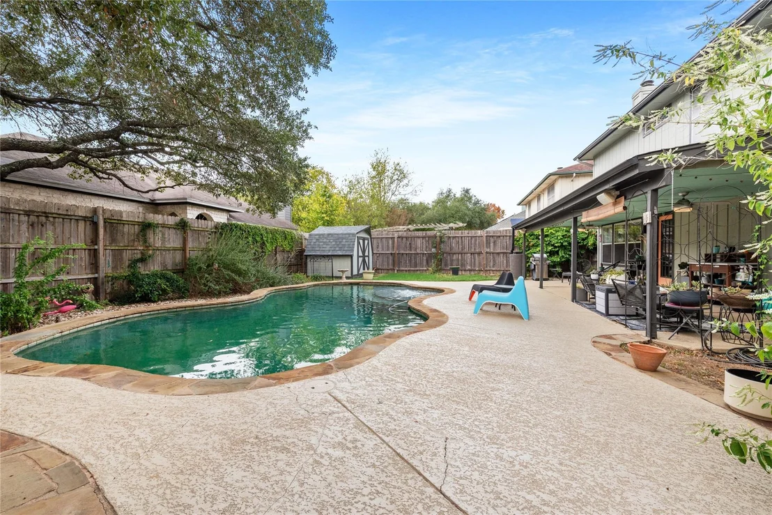 Photo of 1101 Brecon LN