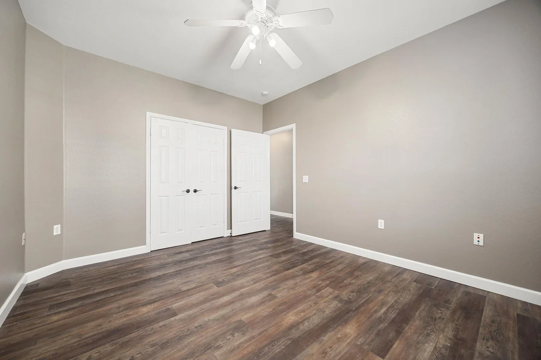 Photo of 4805 Louis Ave