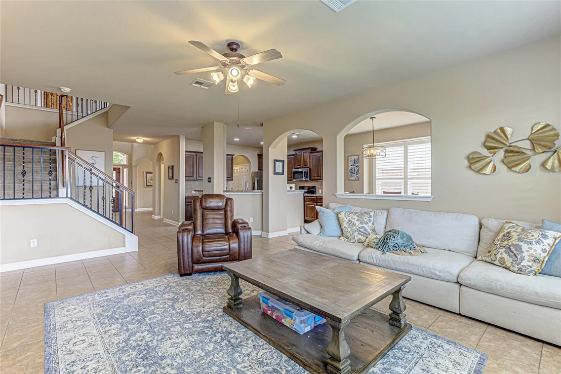 Photo of 271 Middle Creek DR