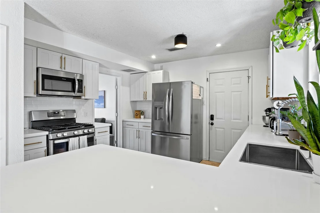 Photo of 1010 Huntridge DR