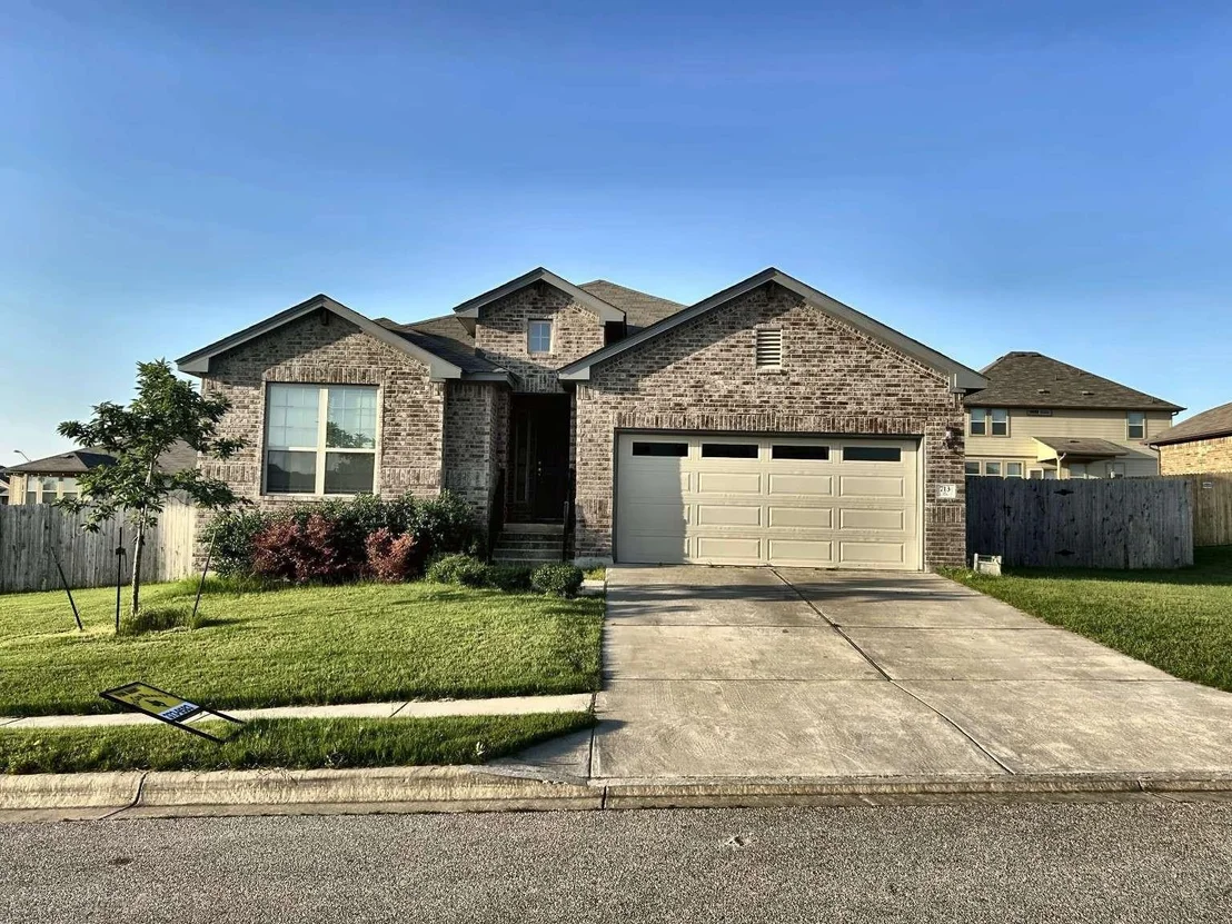 Photo of 713 Coltrane DR