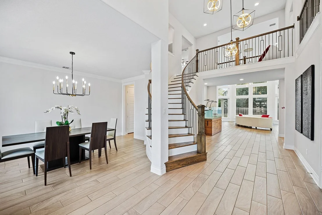 Photo of 116 Catani LOOP