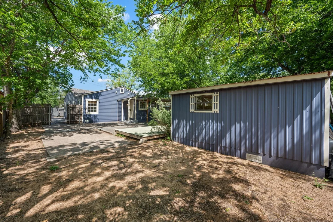 Photo of 1137 Nickols Ave