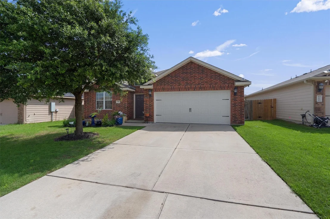 Photo of 104 Major Lee LN