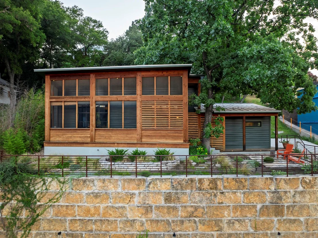 Photo of 1002 Baylor ST