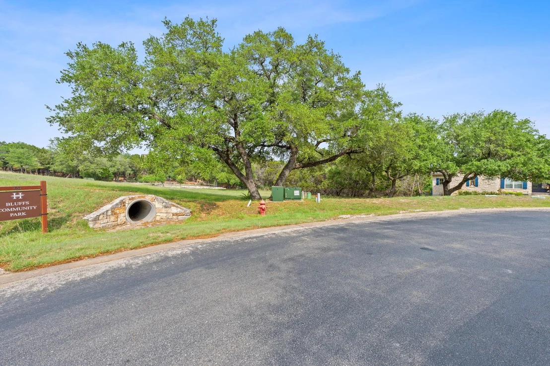 Photo of 7201 Getaway DR
