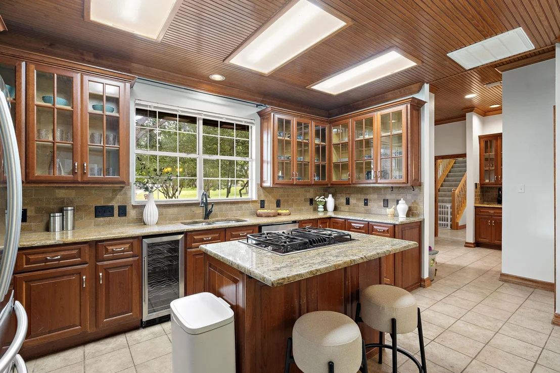 Photo of 3 Hillview DR