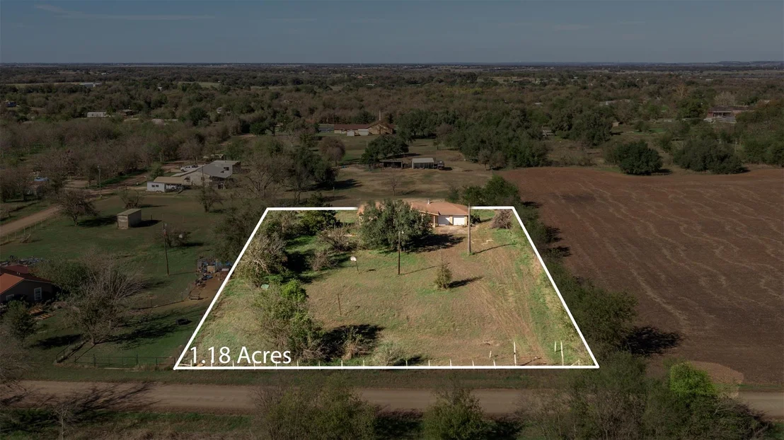 Photo of 230 County Road 422