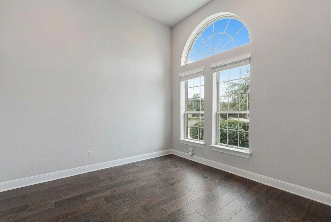 Photo of 3028 Silvergrass CV