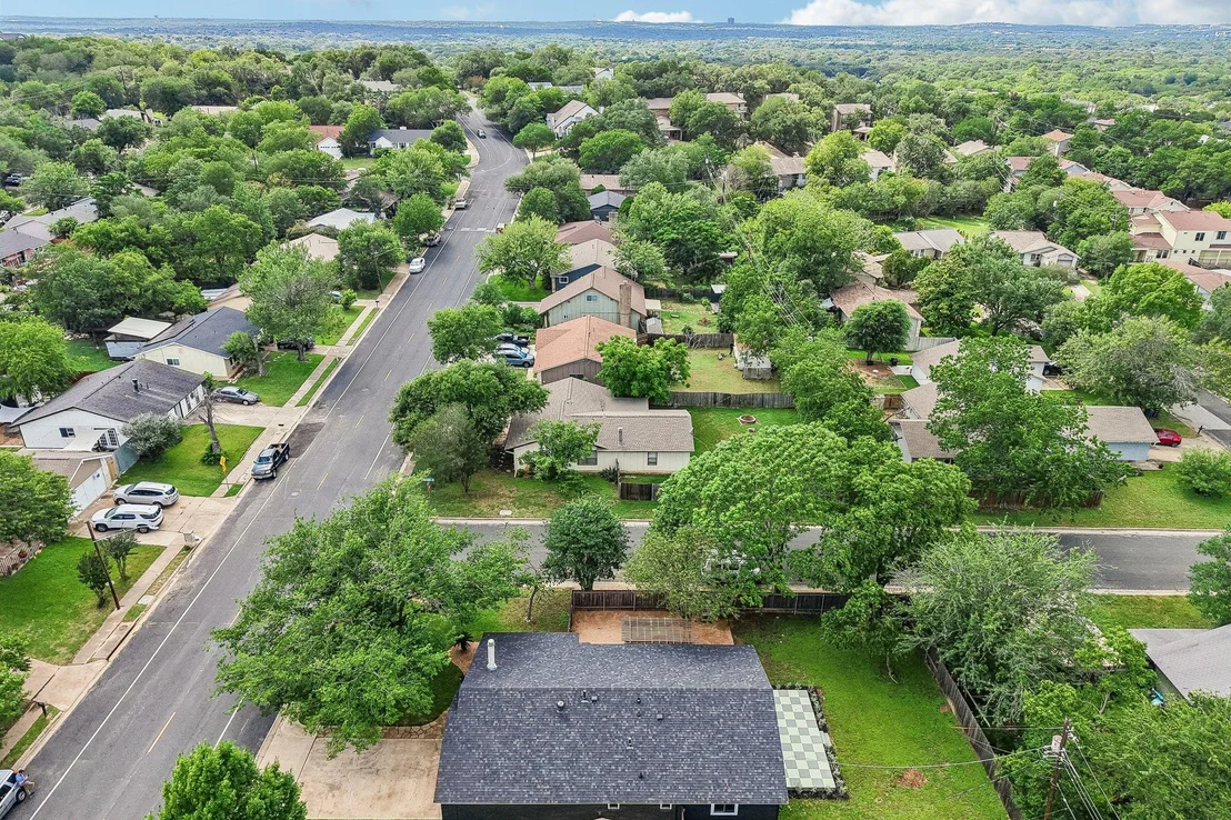 Photo of 3216 Plantation RD