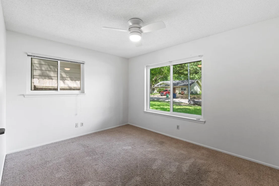 Photo of 6005 Leisure Run RD