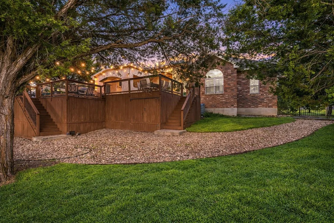 Photo of 300 Wesley Ridge DR