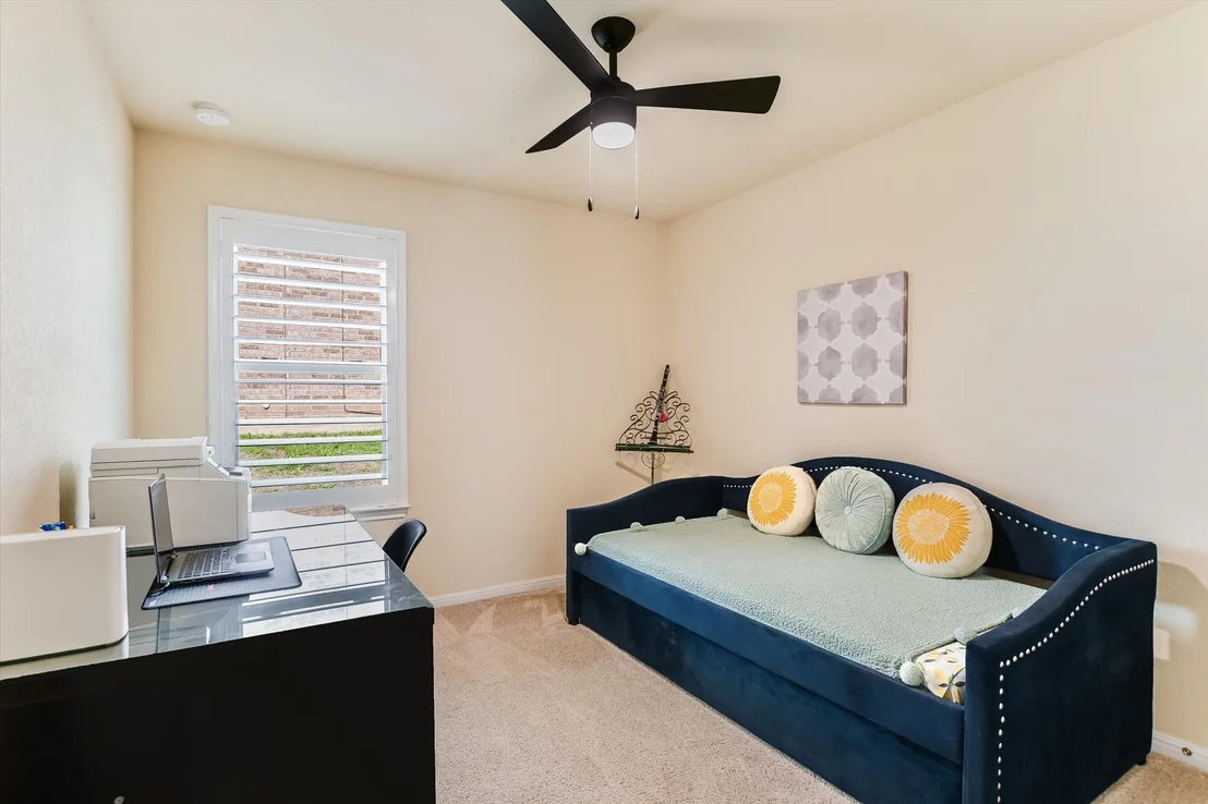 Photo of 1813 Meandering Meadows DR