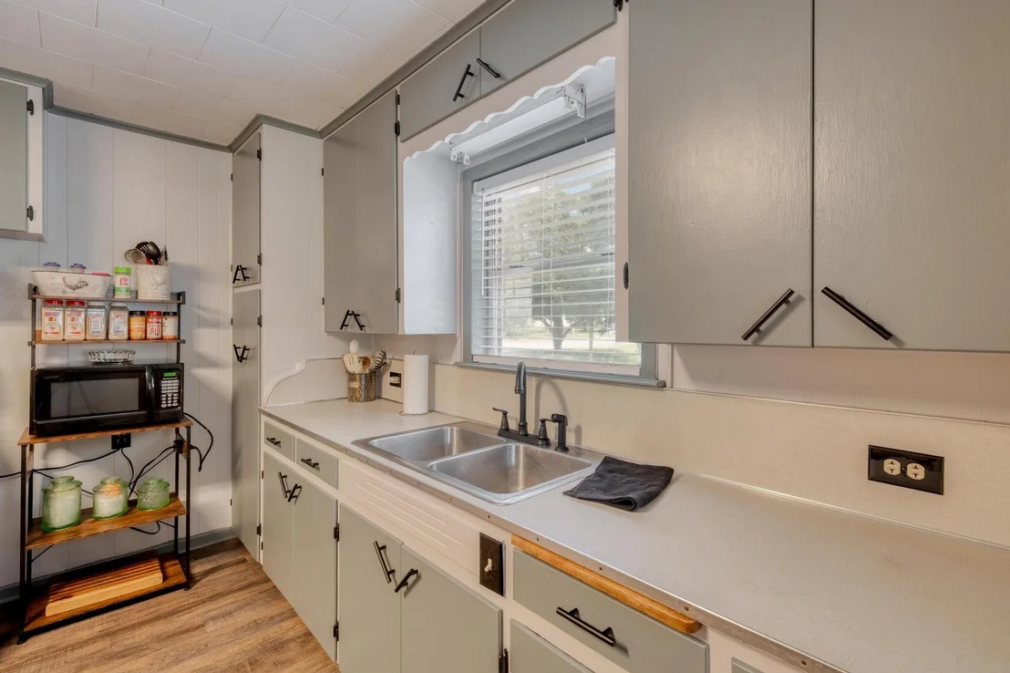 Photo of 602 Sloan ST