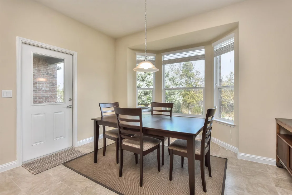 Photo of 107 Davis Mountain CIR