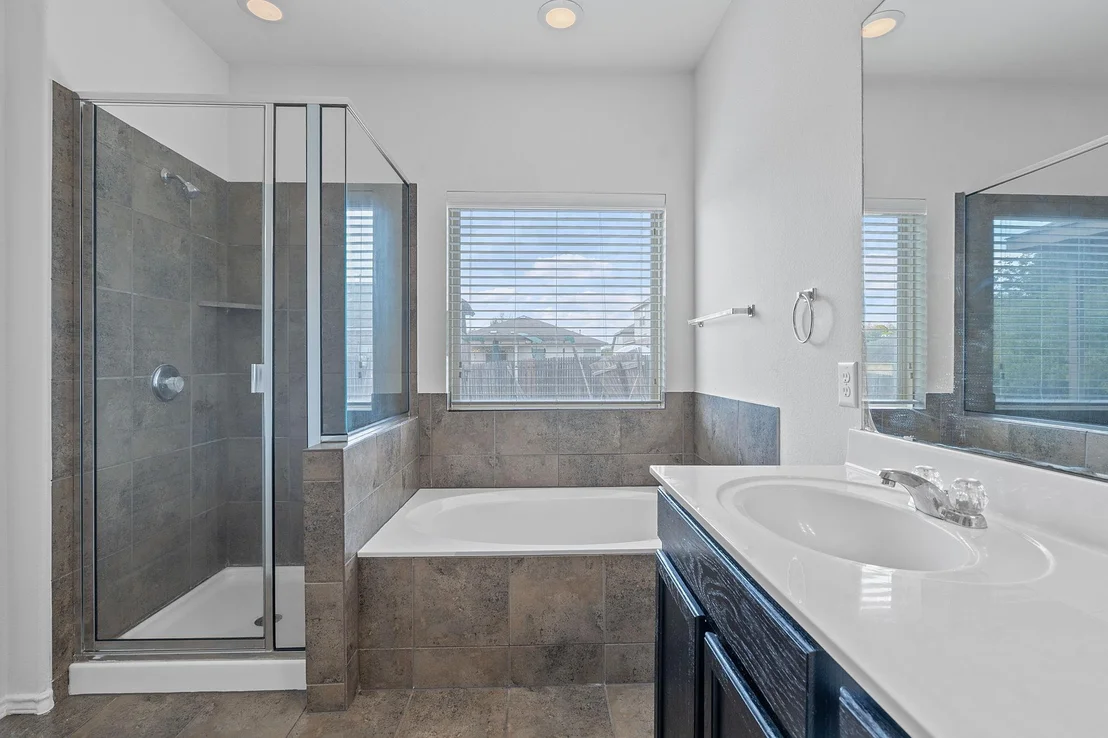 Photo of 579 Dragon Ridge RD