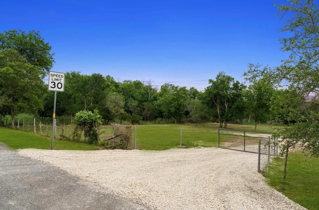 Photo of 1016 Sparkman DR