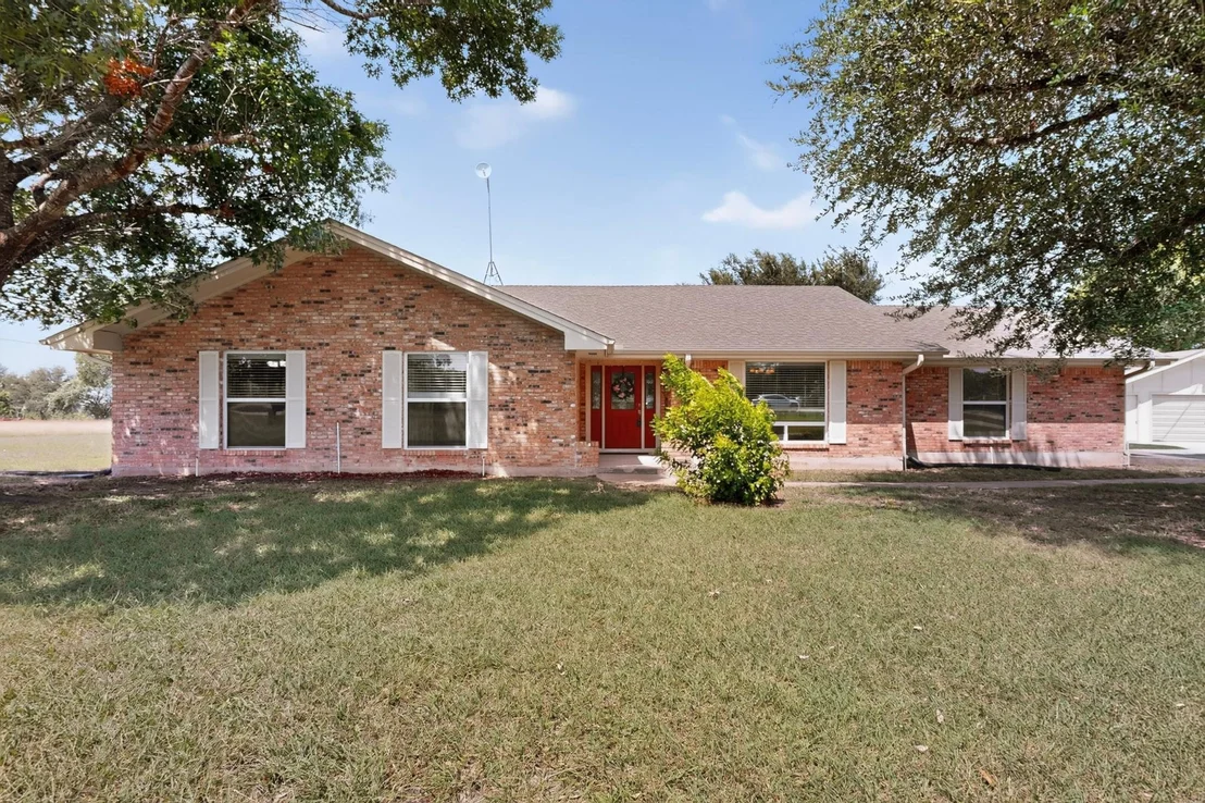 Photo of 350 Richard RD