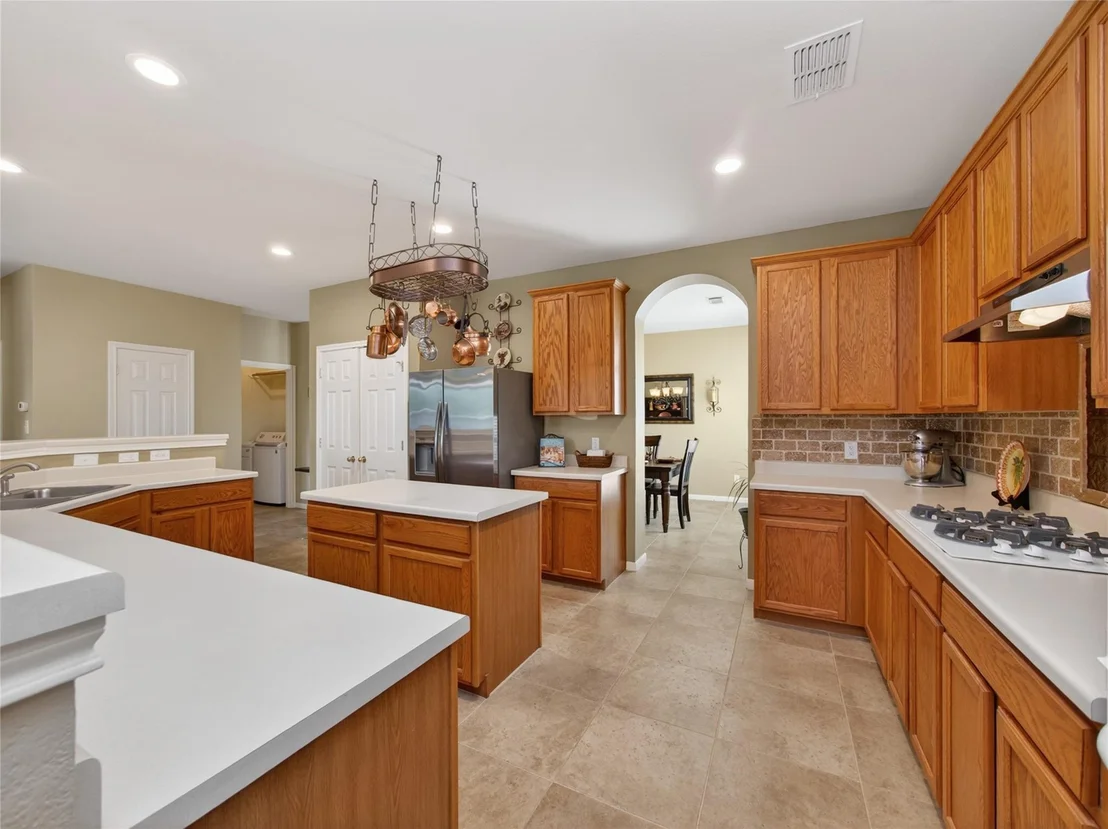Photo of 2913 Clinton PL