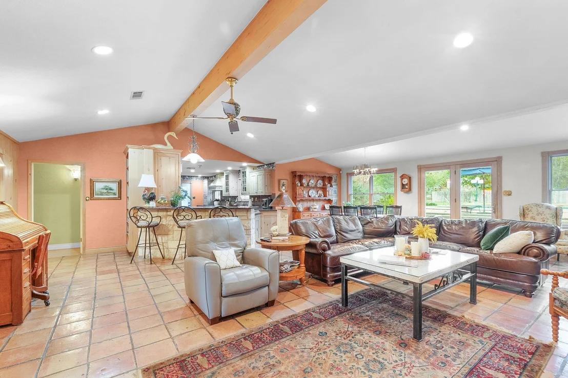 Photo of 306 Cardinal LN