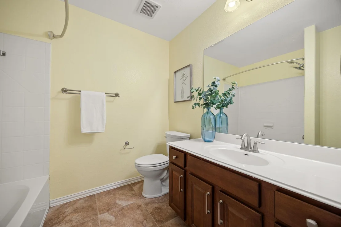 Photo of 708 Rolling Brook LN