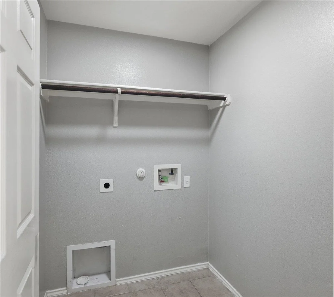 Photo of 211 Falcon LN
