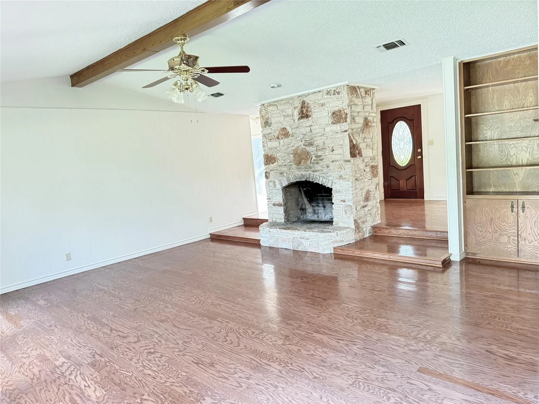 Photo of 11906 Brookwood CIR