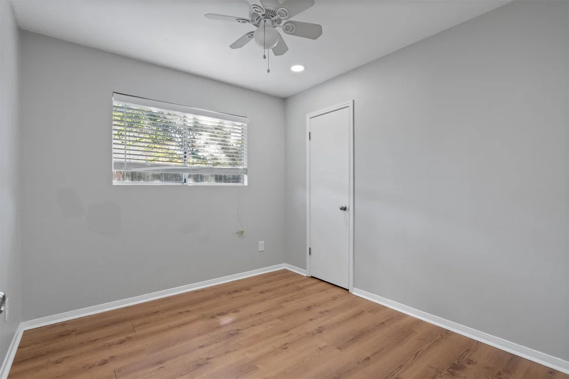 Photo of 1000 Deer Grove DR