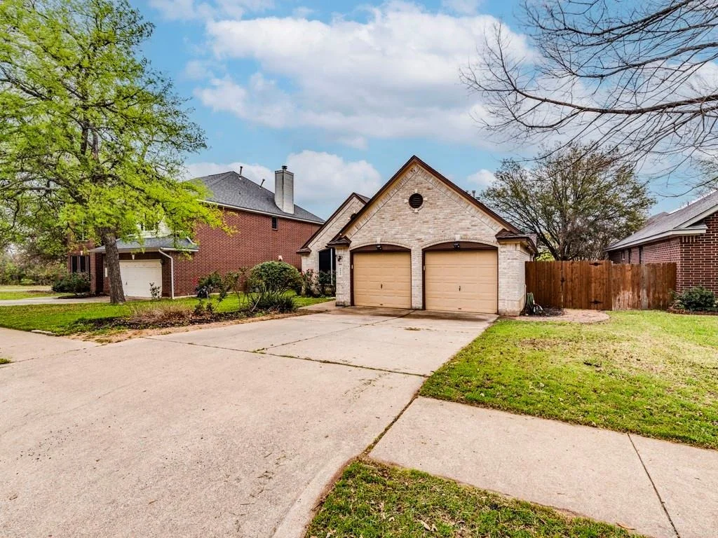 Photo of 7903 Henry Kinney ROW