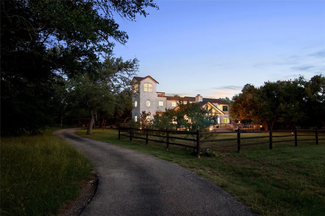 Photo of 790 Enchanted Oaks DR
