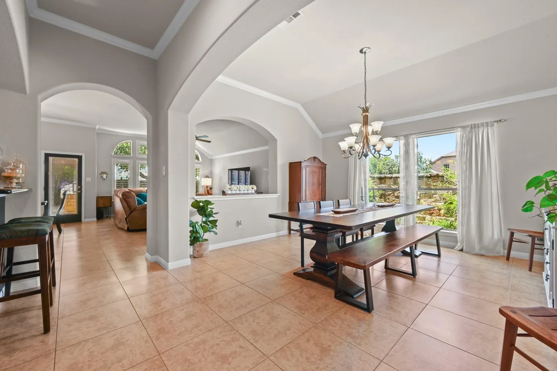 Photo of 114 Drury LN