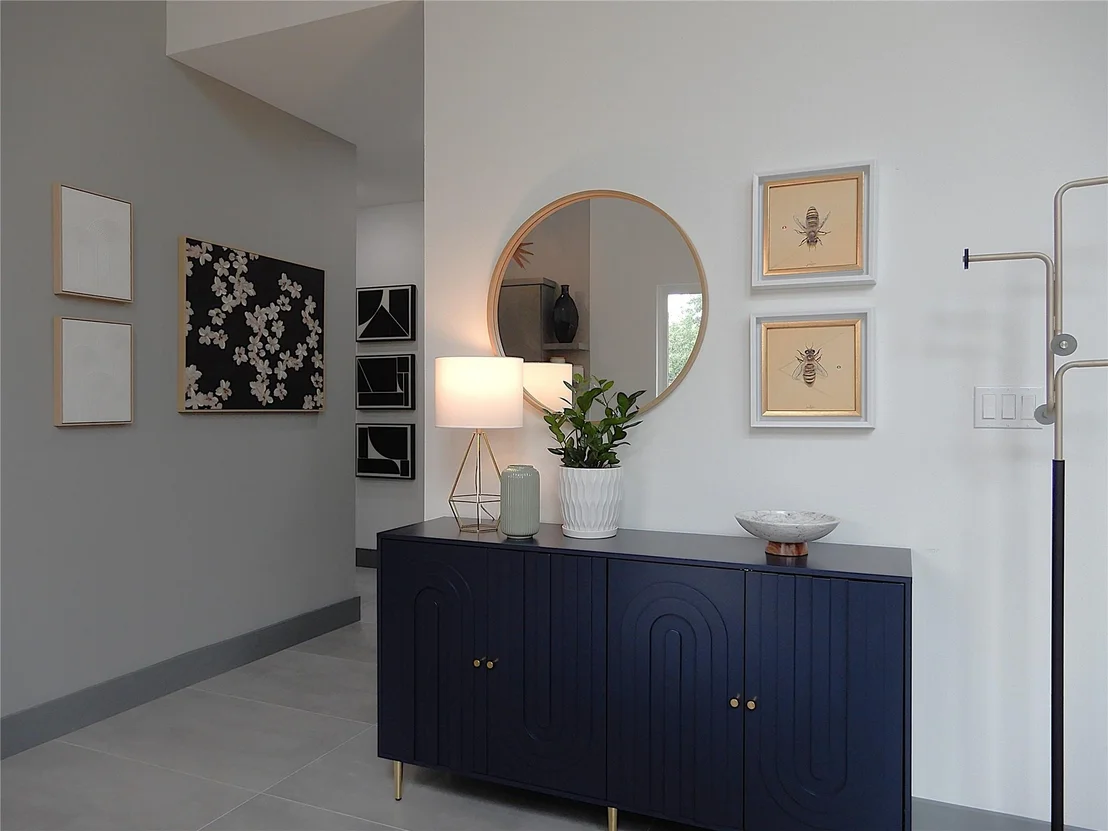Photo of 5908 Lakeside TRL