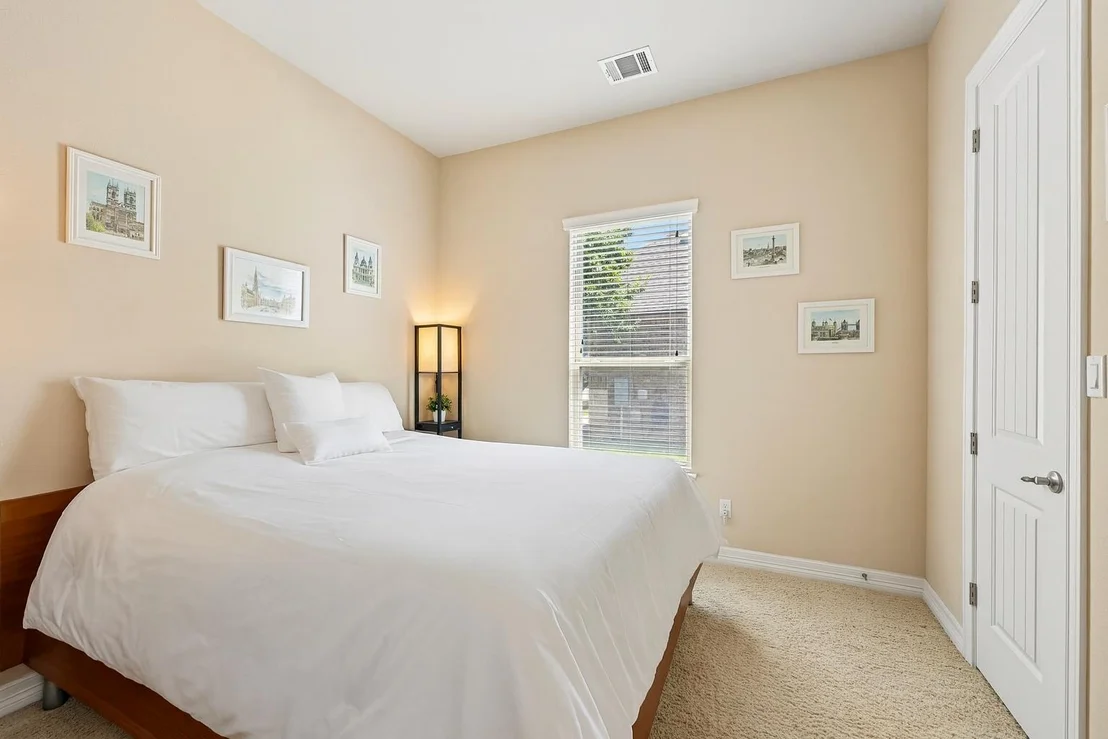 Photo of 213 Lake Como DR