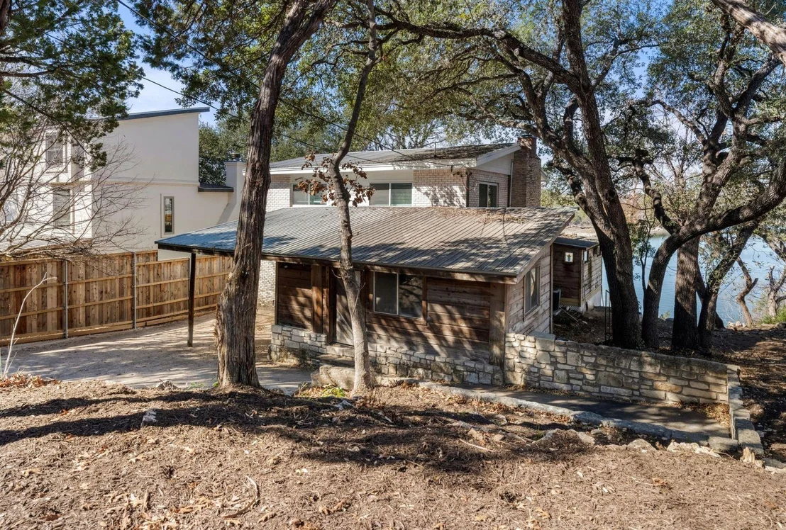 Photo of 8124 Joy RD
