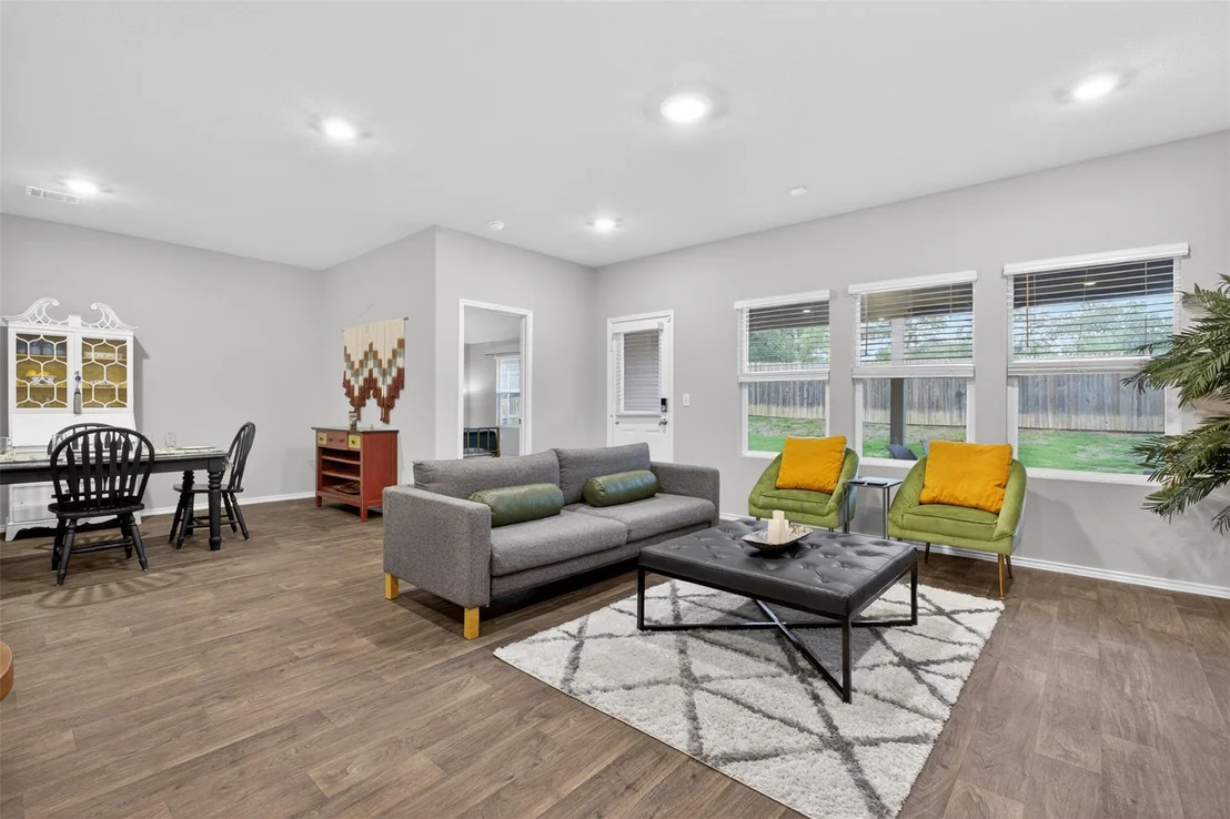 Photo of 6001 Brocade DR