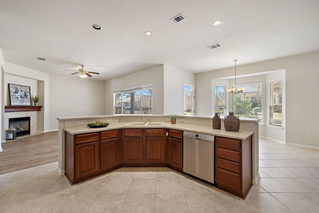 Photo of 120 Durango TRL