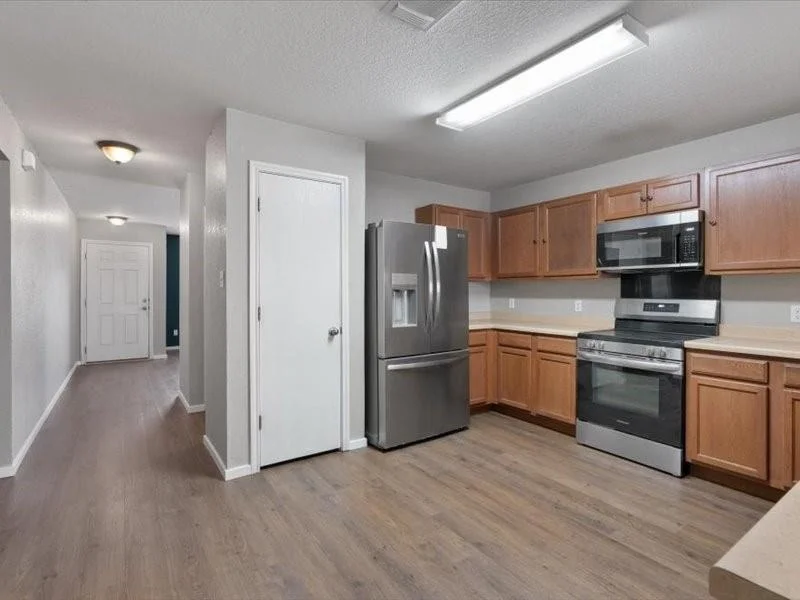 Photo of 204 Herrera TRL