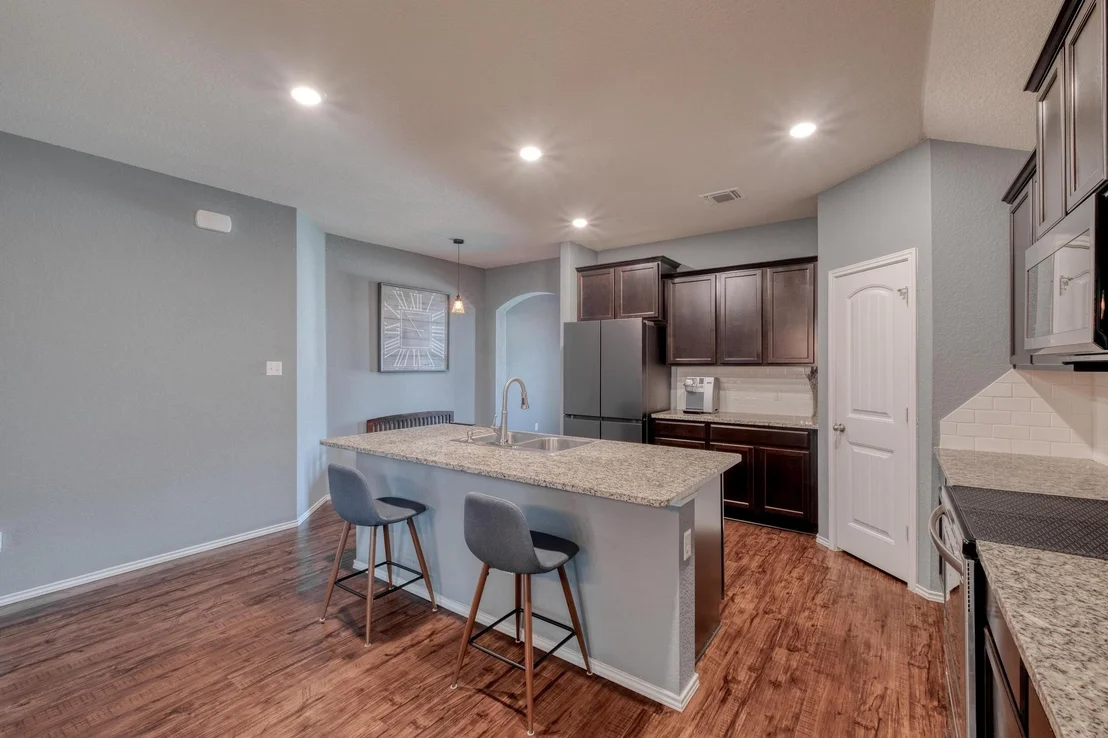 Photo of 125 Lillian DR