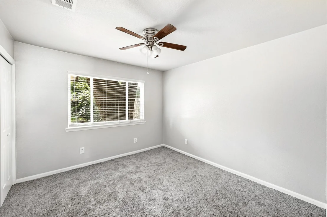 Photo of 10417 Firethorn LN