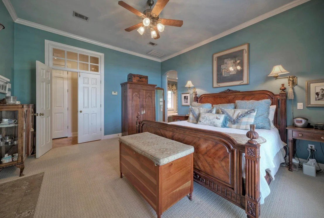 Photo of 9100 BELL MOUNTAIN DR