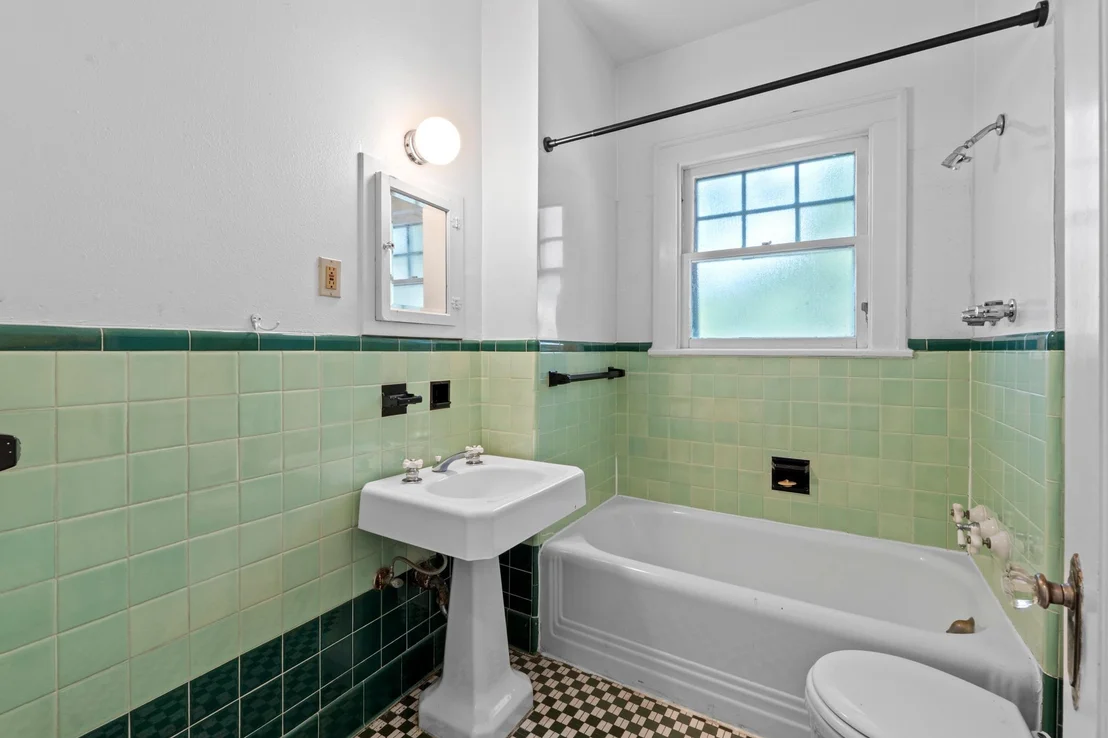 Photo of 3014 Hemphill PARK