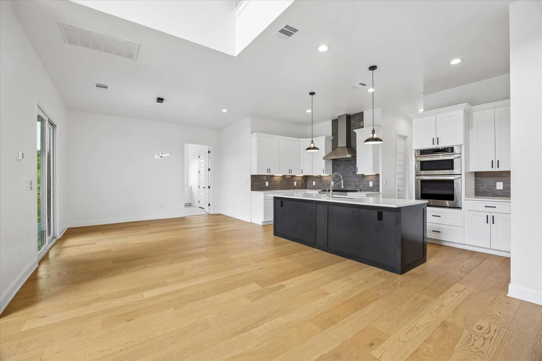 Photo of 7224 Getaway DR