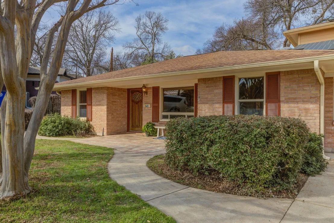 Photo of 3606 Winfield CV